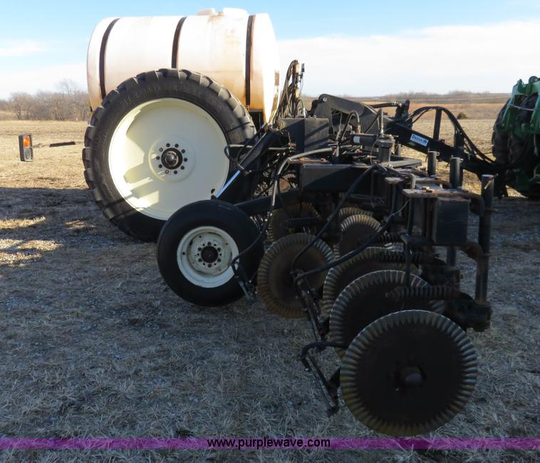 image for item K7208 2006 Dalton DLQHD35 liquid fertilizer applicator