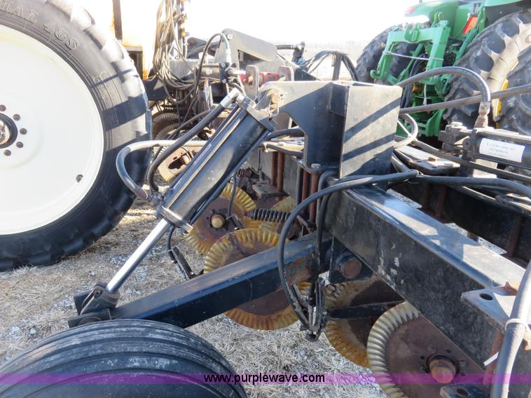image for item K7208 2006 Dalton DLQHD35 liquid fertilizer applicator