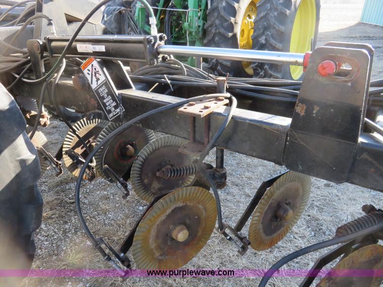 image for item K7208 2006 Dalton DLQHD35 liquid fertilizer applicator