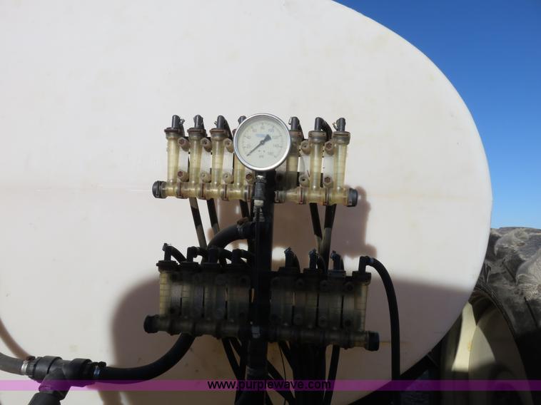 image for item K7208 2006 Dalton DLQHD35 liquid fertilizer applicator