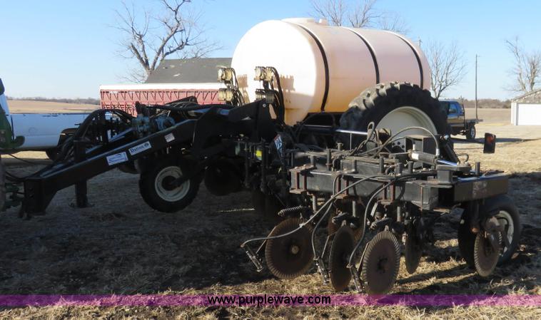 image for item K7208 2006 Dalton DLQHD35 liquid fertilizer applicator
