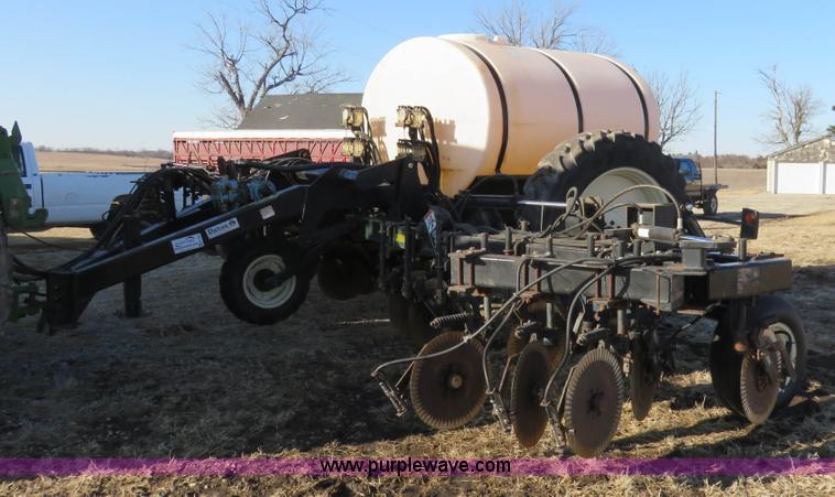image for item K7208 2006 Dalton DLQHD35 liquid fertilizer applicator