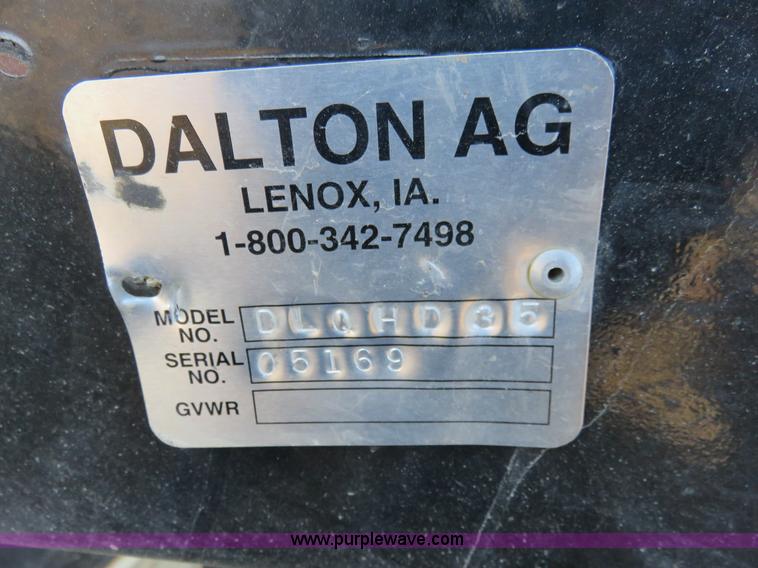 image for item K7208 2006 Dalton DLQHD35 liquid fertilizer applicator