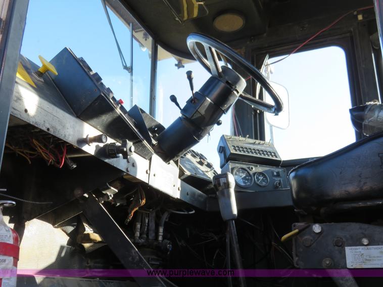 image for item K7209 1990 Ag-Chem TerraGator 1804 self-propelled sprayer