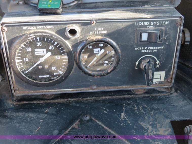 image for item K7209 1990 Ag-Chem TerraGator 1804 self-propelled sprayer