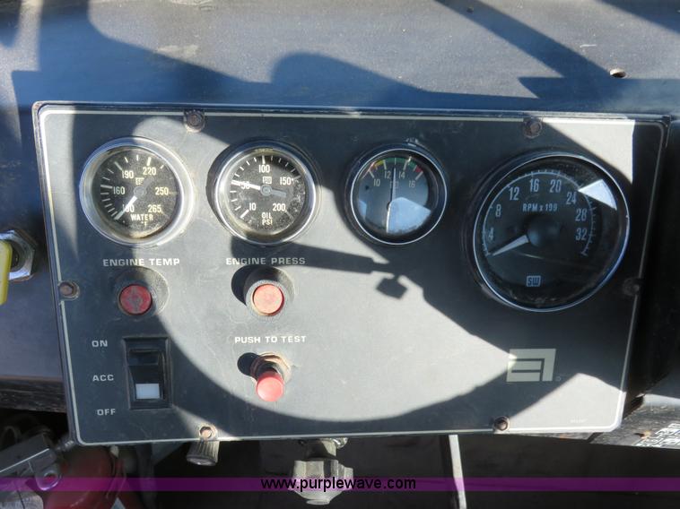 image for item K7209 1990 Ag-Chem TerraGator 1804 self-propelled sprayer