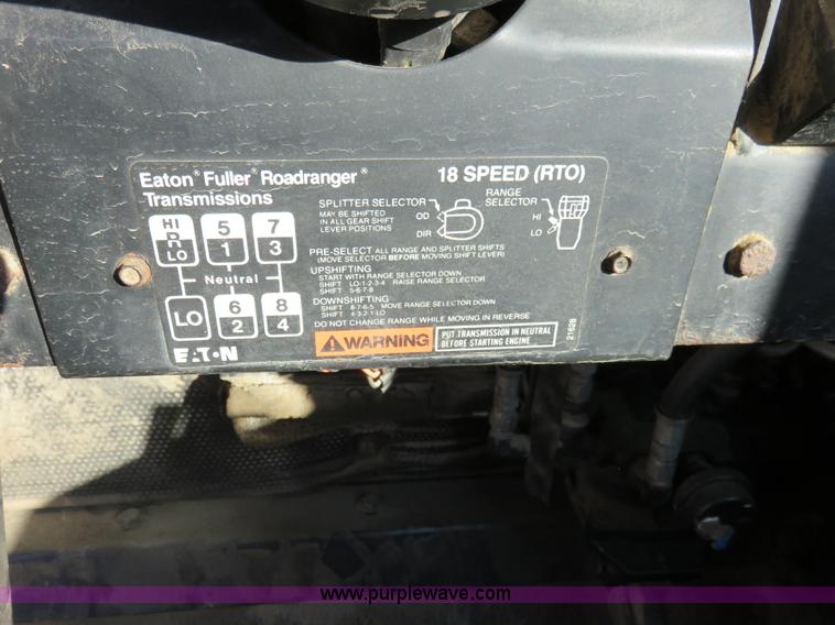 image for item K7209 1990 Ag-Chem TerraGator 1804 self-propelled sprayer