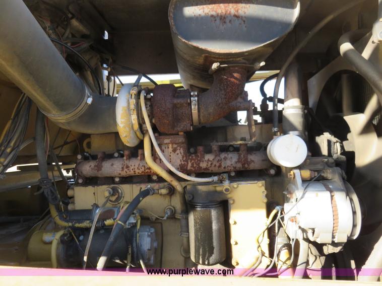 image for item K7209 1990 Ag-Chem TerraGator 1804 self-propelled sprayer