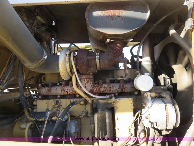 image for item K7209 1990 Ag-Chem TerraGator 1804 self-propelled sprayer