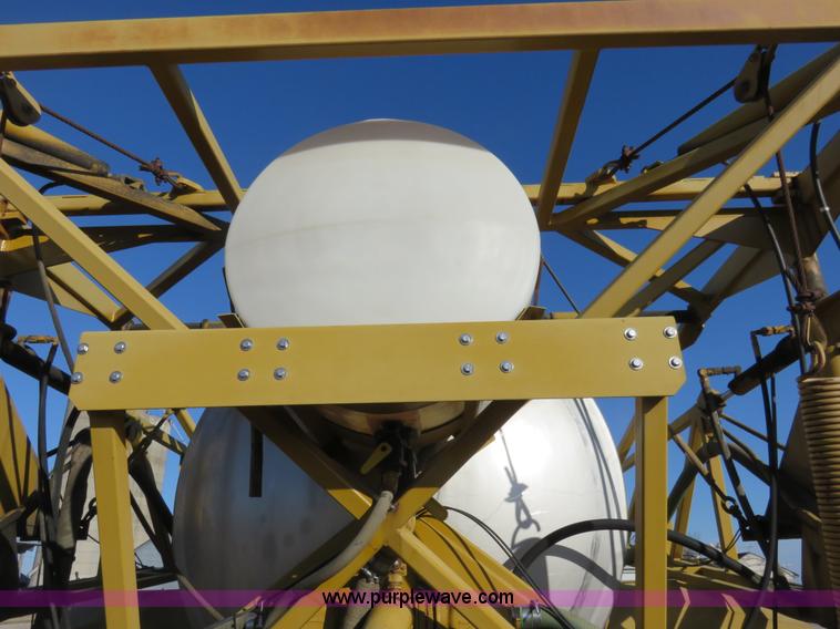 image for item K7209 1990 Ag-Chem TerraGator 1804 self-propelled sprayer