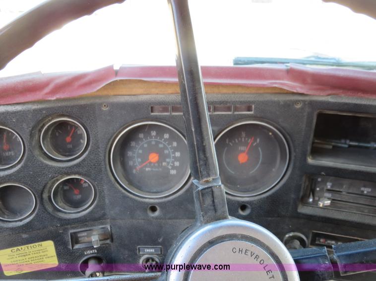 image for item K7210 1979 Chevrolet grain truck