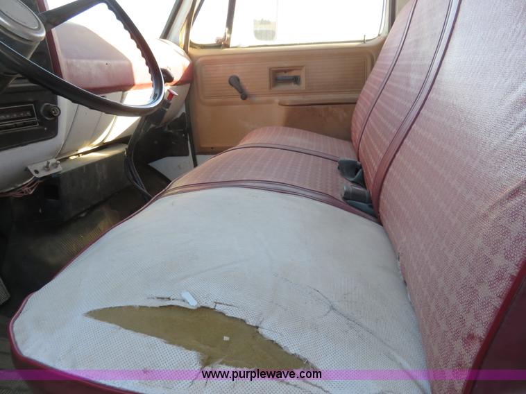 image for item K7210 1979 Chevrolet grain truck