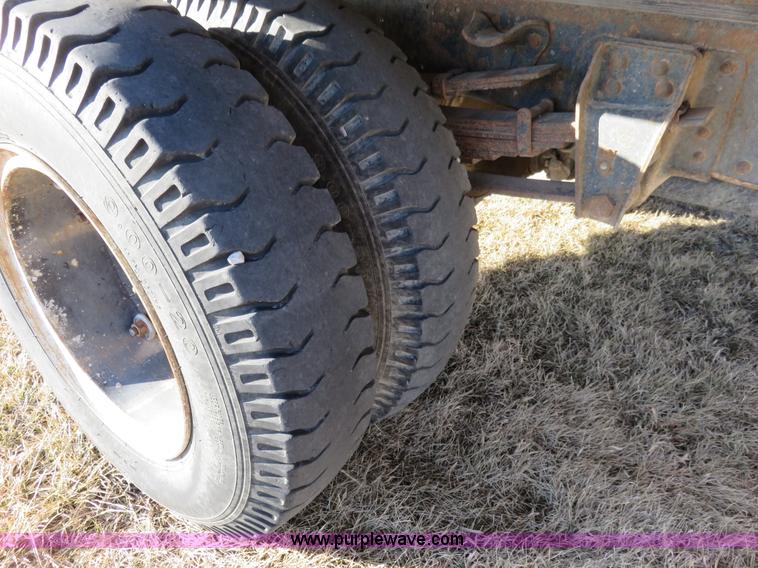 image for item K7210 1979 Chevrolet grain truck