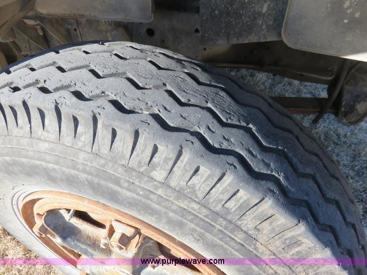 image for item K7210 1979 Chevrolet grain truck