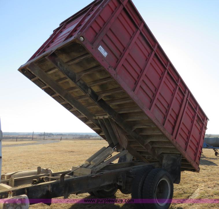 image for item K7210 1979 Chevrolet grain truck
