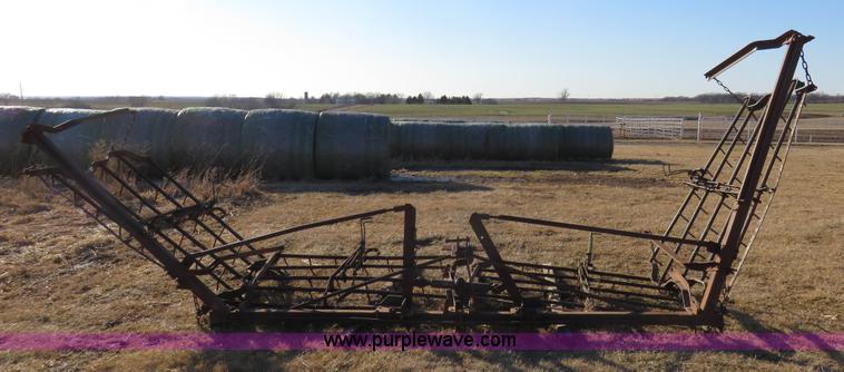 image for item K7214 John Deere 24' harrow