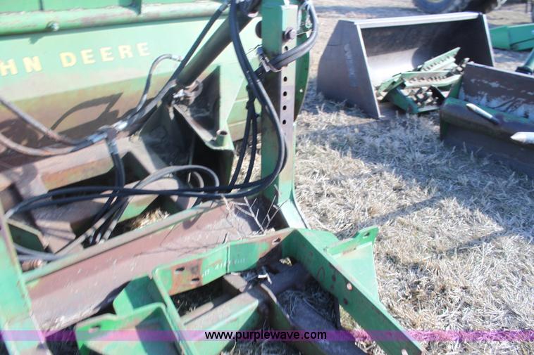 image for item L6525 John Deere 9' dozer blade