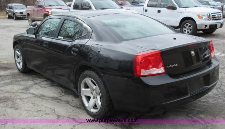 image for item AV9931 2010 Dodge Charger