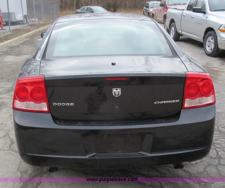 image for item AV9931 2010 Dodge Charger