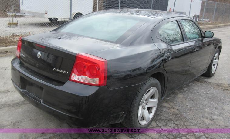 image for item AV9931 2010 Dodge Charger