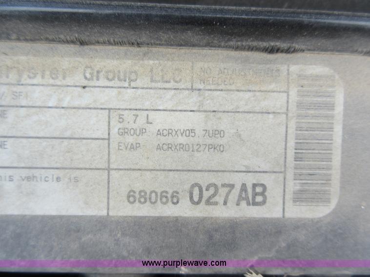 image for item AV9931 2010 Dodge Charger