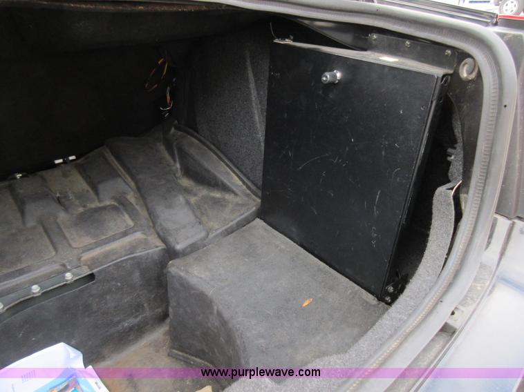 image for item AV9931 2010 Dodge Charger