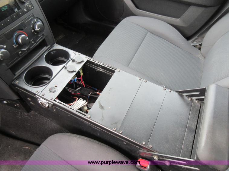 image for item AV9931 2010 Dodge Charger