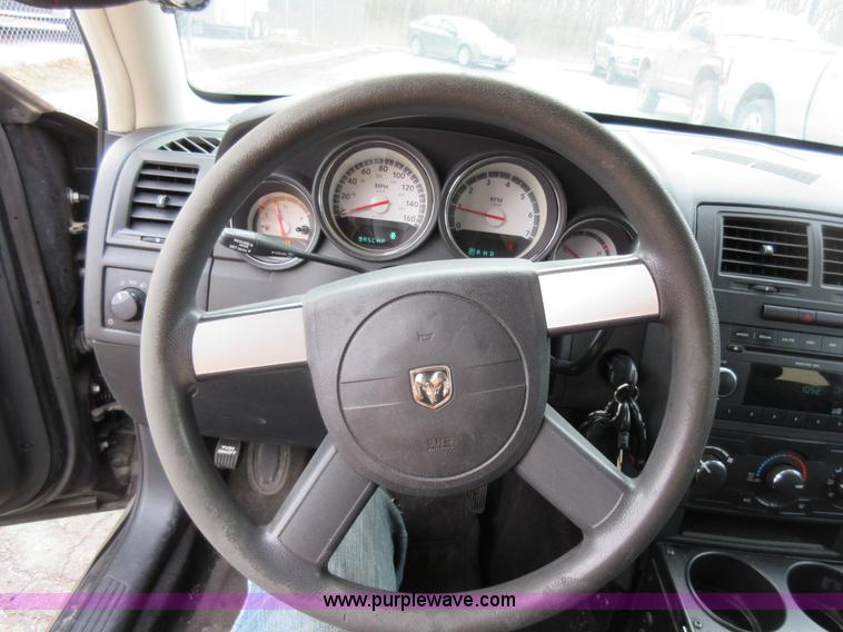 image for item AV9931 2010 Dodge Charger