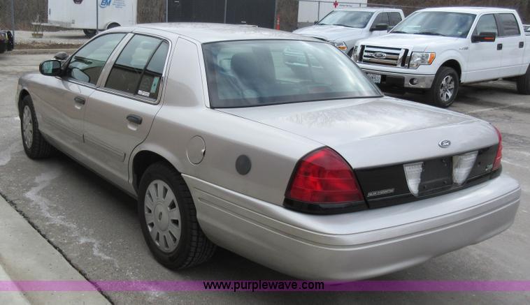 image for item AV9933 2010 Ford Crown Victoria Police Interceptor