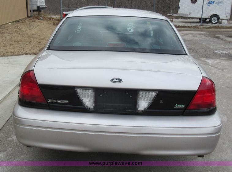 image for item AV9933 2010 Ford Crown Victoria Police Interceptor