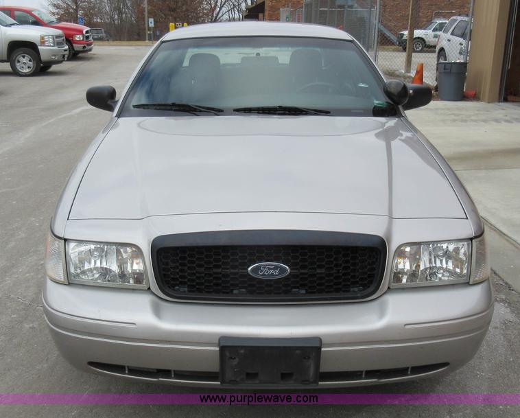 image for item AV9933 2010 Ford Crown Victoria Police Interceptor