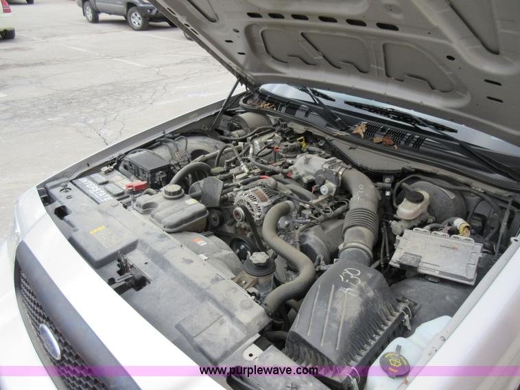 image for item AV9933 2010 Ford Crown Victoria Police Interceptor