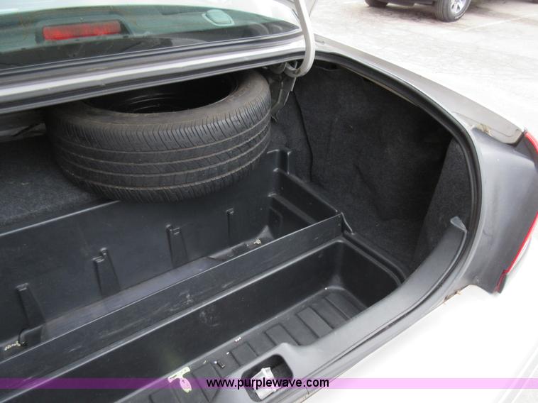 image for item AV9933 2010 Ford Crown Victoria Police Interceptor