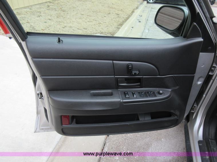 image for item AV9933 2010 Ford Crown Victoria Police Interceptor