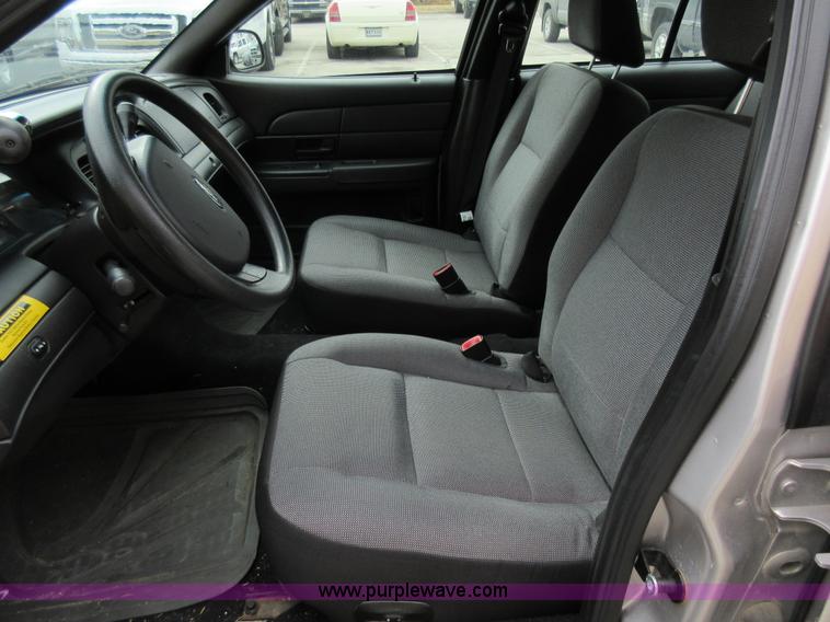 image for item AV9933 2010 Ford Crown Victoria Police Interceptor