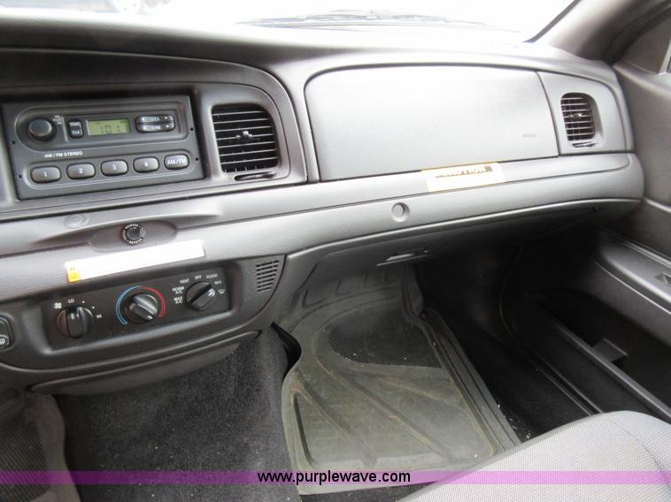 image for item AV9933 2010 Ford Crown Victoria Police Interceptor