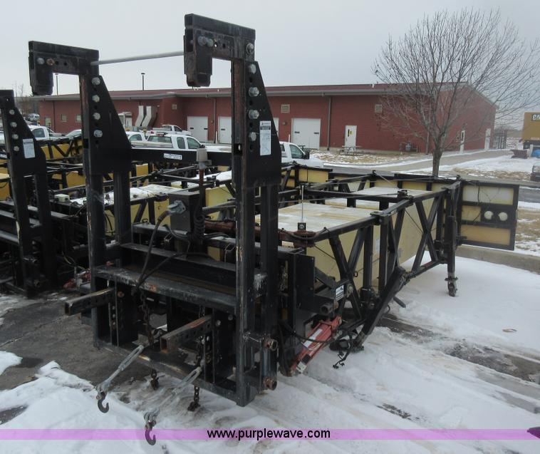 image for item AW9061 Tailgate mounted crash attenuator