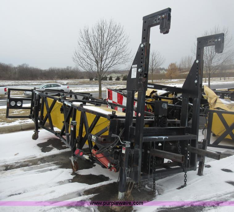 image for item AW9062 Tailgate mounted crash attenuator