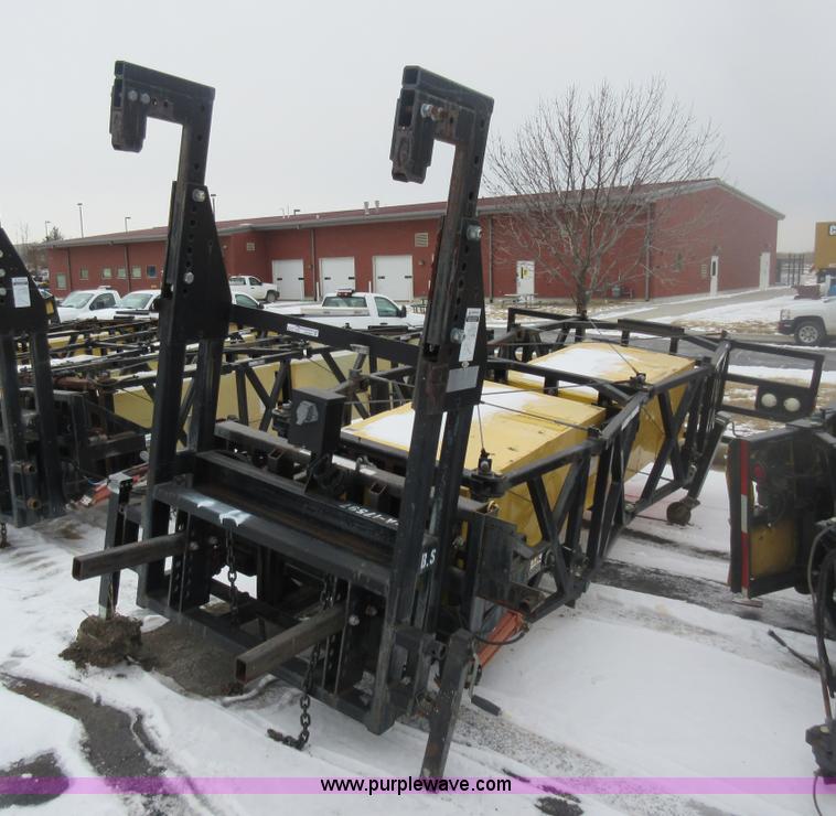 image for item AW9062 Tailgate mounted crash attenuator