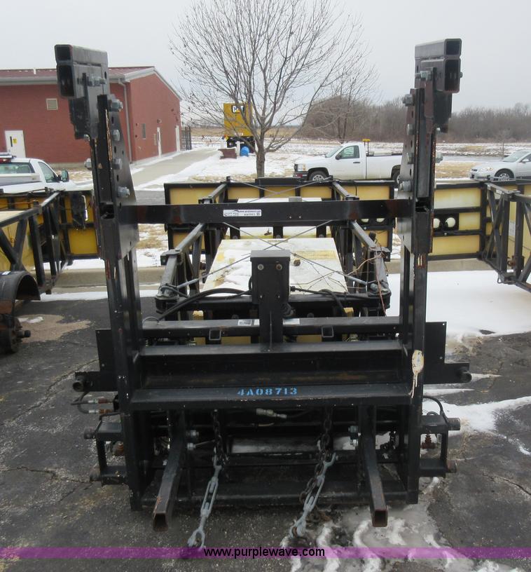 image for item AW9063 Tailgate mounted crash attenuator