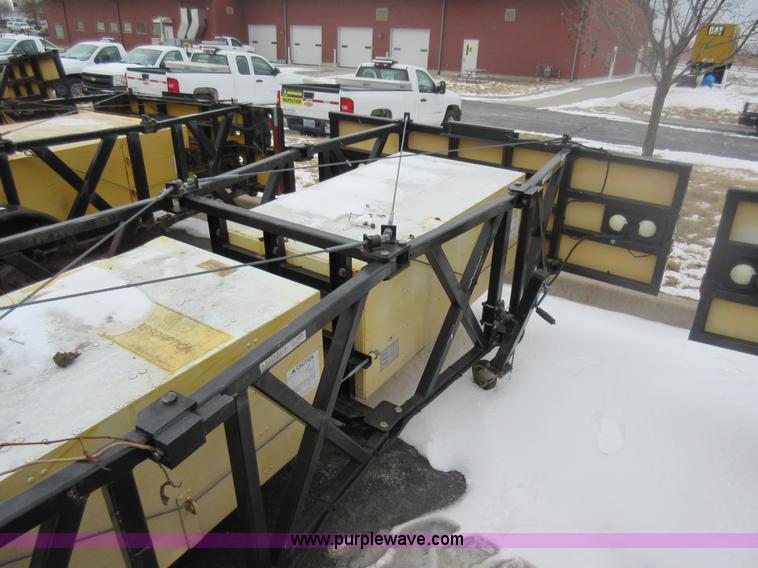 image for item AW9063 Tailgate mounted crash attenuator