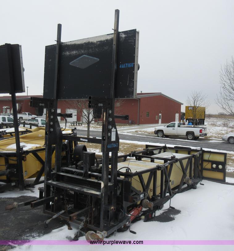 image for item AW9064 Tailgate mounted crash attenuator