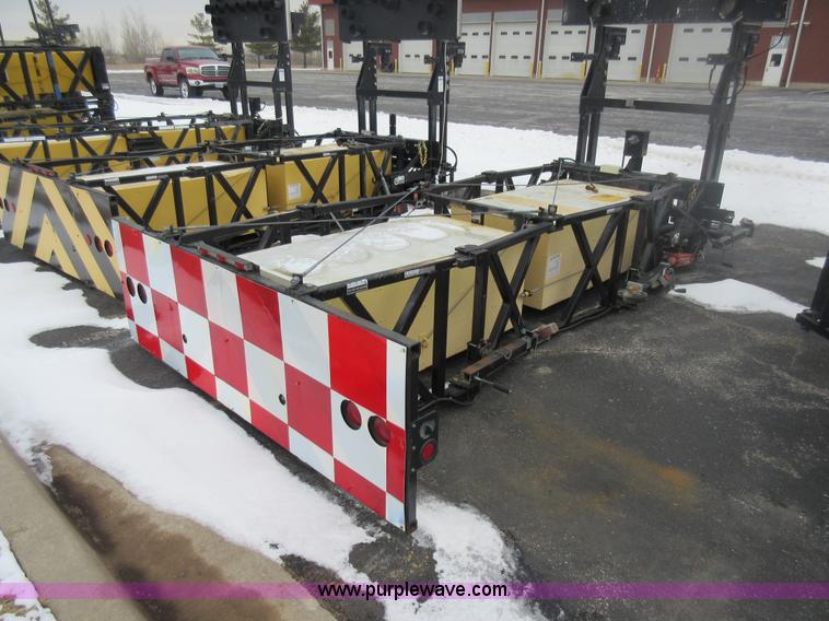 image for item AW9064 Tailgate mounted crash attenuator