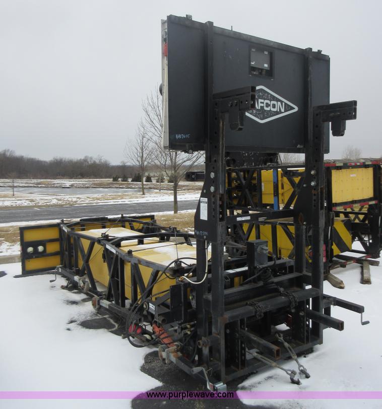 image for item AW9066 Tailgate mounted crash attenuator