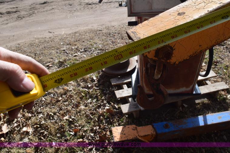 image for item BB9559 Assorted items