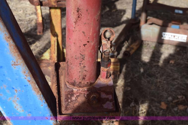 image for item BB9559 Assorted items