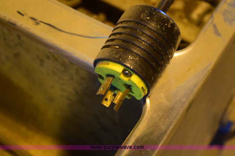 image for item BB9561 (2) Duke Aerohot steam tables