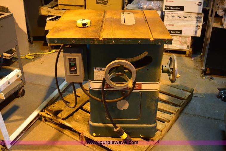 image for item BB9562 Powermatic Houdaille table saw