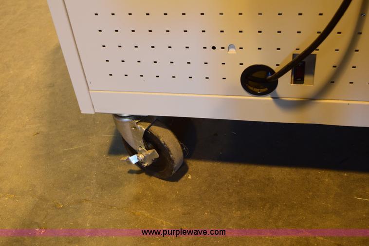 image for item BB9566 IT Equipment cabinet