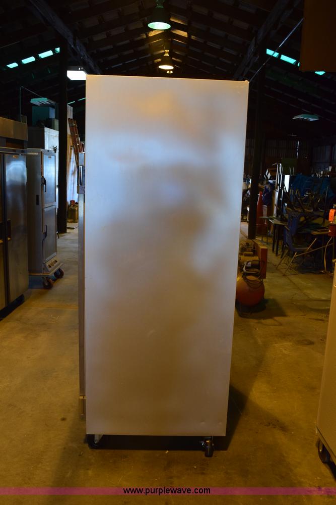 image for item BB9567 Traulsen commercial freezer